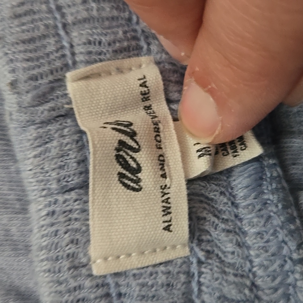 Aerie Soft Blue Matching Lounge Set - Picture 3 of 6